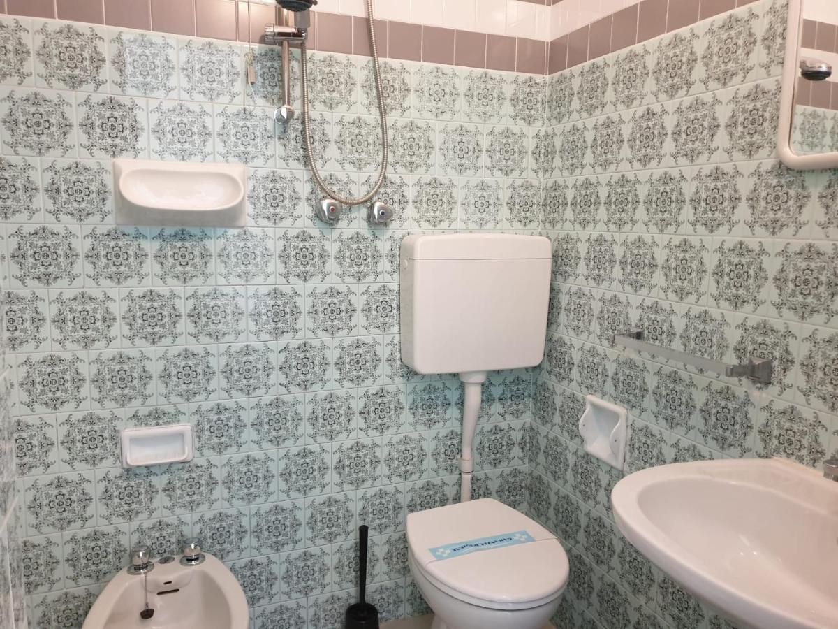 Hotel Baden Baden Ρίμινι Εξωτερικό φωτογραφία